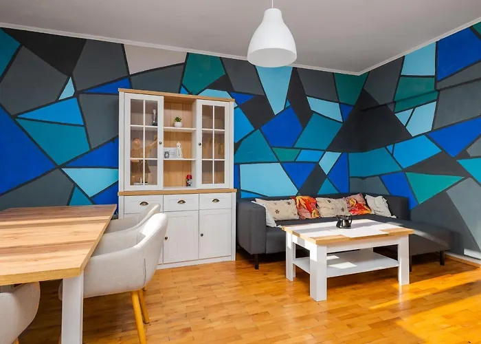 The Blue Art Spot In Prime Center By Flat Mаnager